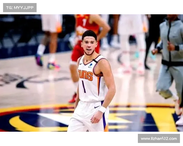 布克职业生涯数据对比分析及其在历史球员中的位置与影响